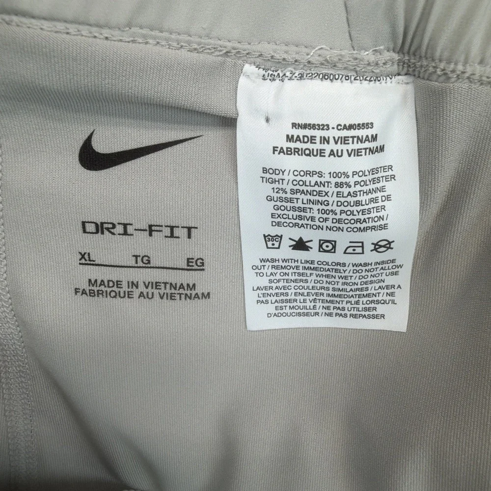 Nike Dri-FIT Womens Running Shorts XL Lined Beige Athletic Workout Gym Training